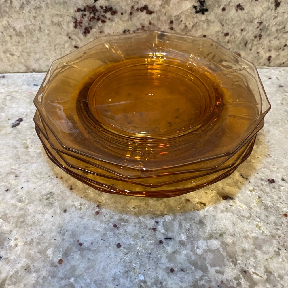 Amber Glass Octagonal 6” set of 6 Plates - Set - Picture 3 of 4